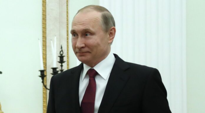 Putin “Difenderemo popolo russo da ogni tradimento interno”