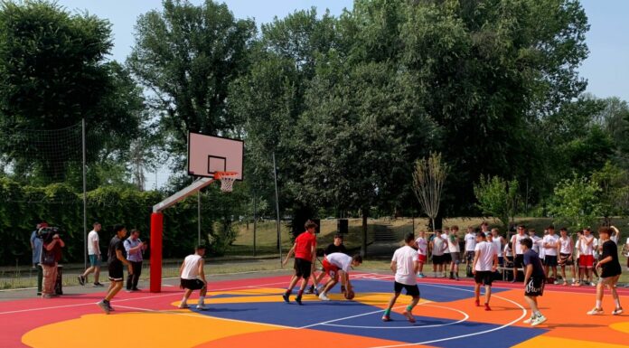 Basket, Kellogg con Belinelli inaugura un campo di quartiere a Milano