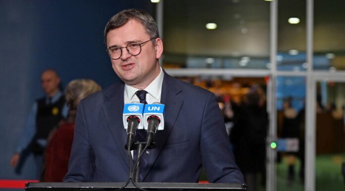 Ucraina, Kuleba “Negozieremo con la Russia solo quando si ritirerà”