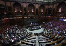 Mes, la maggioranza presenta la sospensiva di quattro mesi