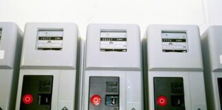 Nel terzo trimestre bolletta elettrica in tutela +0,4%