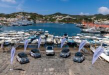 Citroen porta la mobilità elettrica a Ponza con Ami e E-C4 X