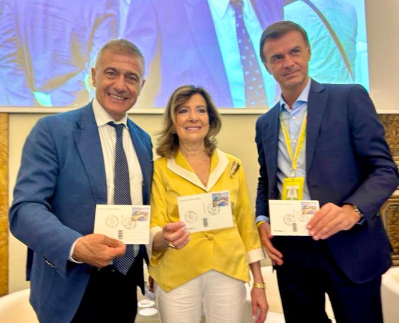 Tutti pazzi per l’agricoltura multifunzionale e i suoi servizi Tutti pazzi per l’agricoltura multifunzionale e i suoi servizi