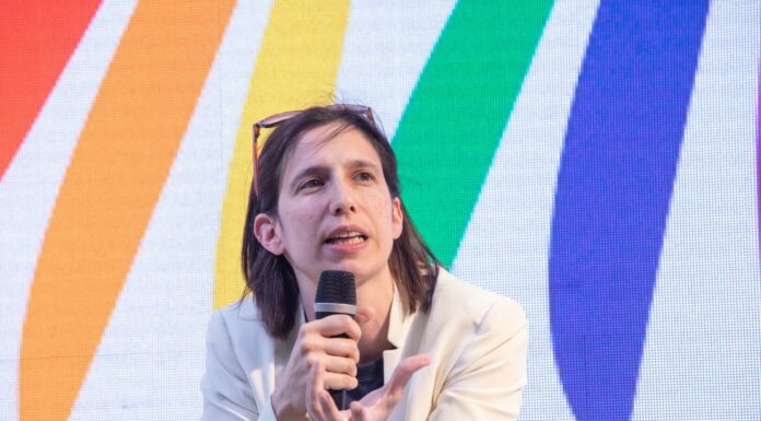 Schlein “Uniti sul salario minimo, questo Governo ci isola in Europa”