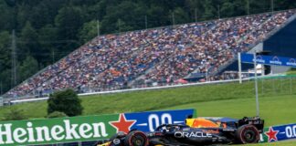 Verstappen vince Sprint Race in Austria, Sainz terzo