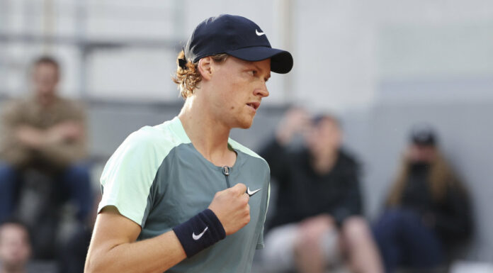 Sinner e Musetti al 2° turno a Wimbledon, Trevisan fuori