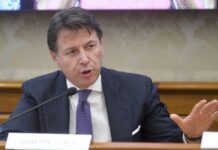 Covid, Conte “Commissione plotone d’esecuzione, è una farsa”