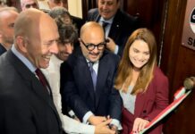 Campania, Sangiuliano inaugura la nuova casa di Fratelli d’Italia