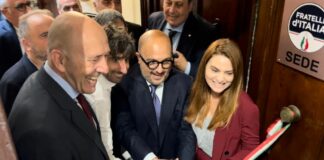 Campania, Sangiuliano inaugura la nuova casa di Fratelli d’Italia