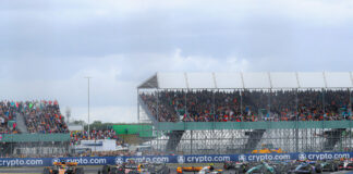 A Silverstone vince Verstappen, Norris e Hamilton sul podio