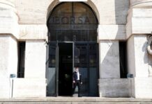 Piazza Affari apre in rialzo, Ftse Mib a +0,32%