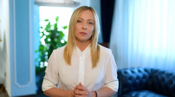 Meloni “Con carta ‘Dedicata a te’ un aiuto alle famiglie contro il caro prezzi”