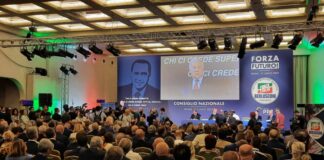 Fi, Tajani eletto segretario nazionale all’unanimità