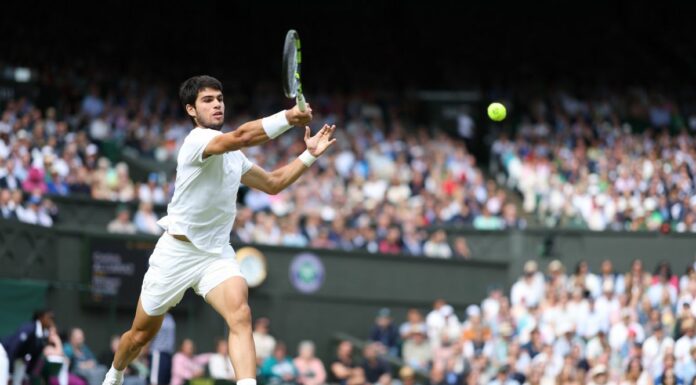 Alcaraz trionfa a Wimbledon, Djokovic ko in 5 set