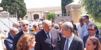 Musumeci al cimitero dei Rotoli di Palermo “Emergenza superata”