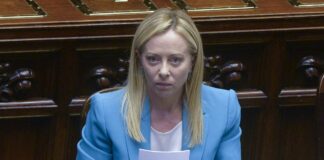 Meloni “Conferenza sui migranti un altro grande successo italiano”