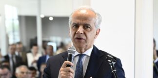 Piantedosi “Lampedusa merita il Nobel per l’accoglienza dei migranti”