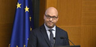 Lorenzo Fontana “No a scontri tra politica e magistratura”