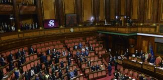 Il Senato respinge la mozione di sfiducia al ministro Santanchè