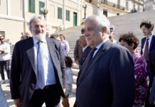 Emiliano a Brindisi con Tajani, riunione Corridoio 8 e visita alla Base Onu