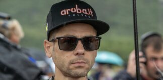 Superbike, in Repubblica Ceca Bautista vince gara 2 davanti a Petrucci