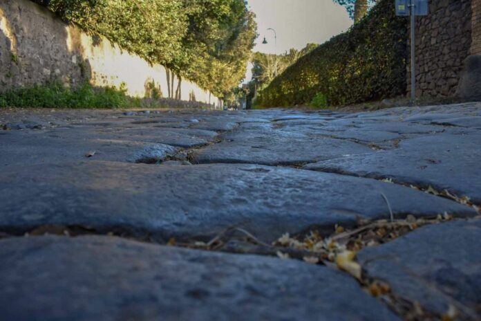 Roma deserta e blindata.