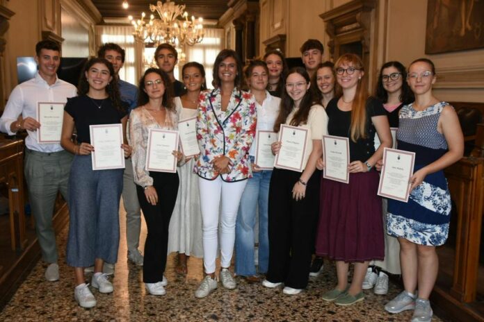 0830 Dam 1_comunevenezia