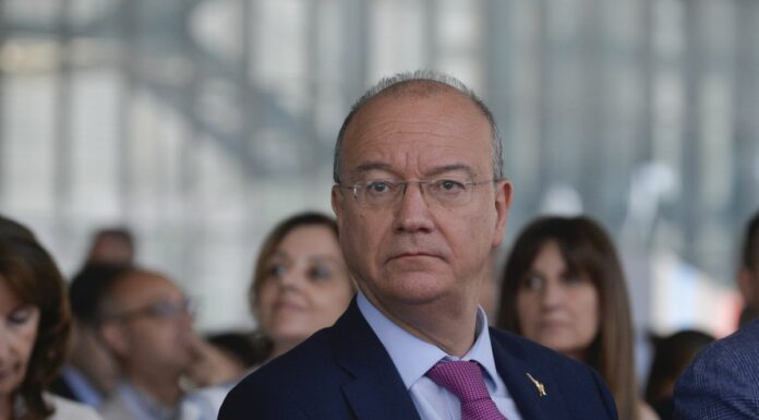 Dirigenti scolastici, firmato il Contratto integrativo