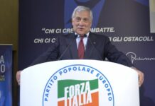 Forza Italia, Tajani “Mi candiderò al congresso”