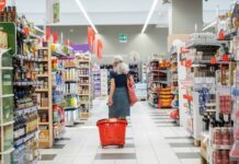 Consumi, a giugno in calo le vendite al dettaglio