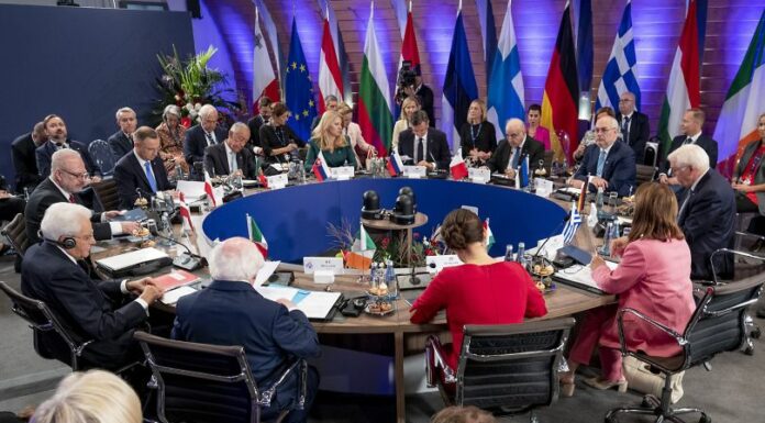 Da Mattarella e 5 capi di Stato mediterranei appello per il clima