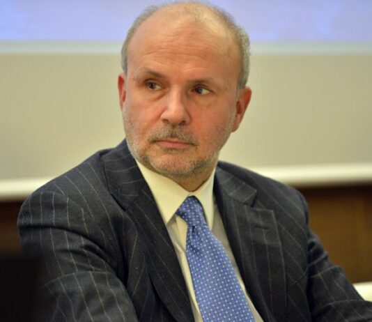 Sanità, Schillaci “Sul Pnrr qualche inaccettabile variazione tra le regioni”