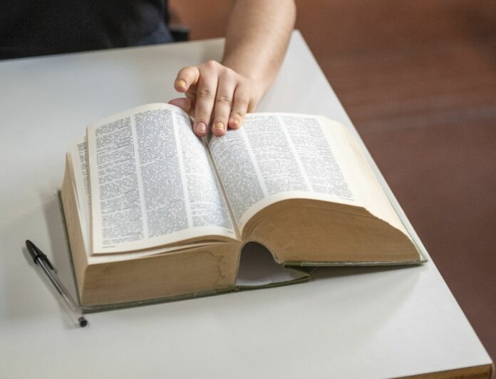 Bologna - Primo giorno di Esame di maturità al Liceo Galvani per gli studenti con la prova scritta di italiano