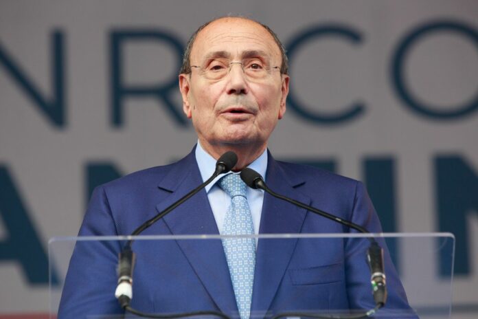 Catania Piazza Universita, Il presidente della Regione Renato Schifani  a sostegno del candidato sindaco del centro destra Enrico Trantino