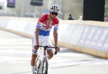 Van der Poel si laurea campione del mondo a Glasgow