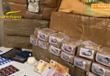 Nascondeva in un box 144 chili di droga, arrestato 30enne palermitano