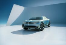 Con Experimental Opel offre una visione chiara del futuro del marchio