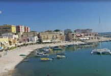 I Nas mettono i sigilli a 20 stabilimenti balneari abusivi