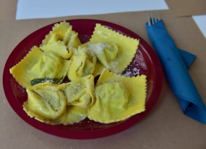 PASTA FRESCA BISTROT, PASTA FATTA A MANO E CUCINATA AL MOMENTO IN VIA MELZO