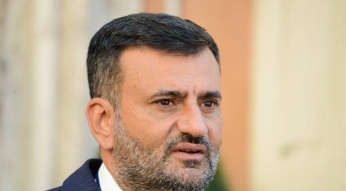 Pnrr, Decaro “Non abbiamo ritardi, Comuni pronti a ridiscutere opere”