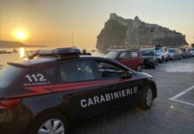 Controlli dei carabinieri a Ischia e Procida, pioggia di sanzioni