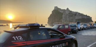 Controlli dei carabinieri a Ischia e Procida, pioggia di sanzioni