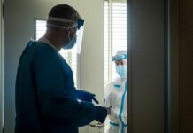 Covid, nuovi casi in calo nell’ultima settimana