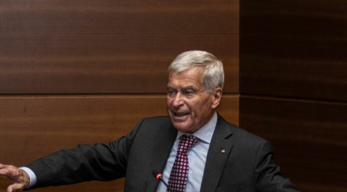 Consumi, negli ultimi 30 anni sempre più tecnologia e tempo libero