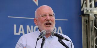 Timmermans lascia la Commissione Ue, le deleghe passano a Sefcovic