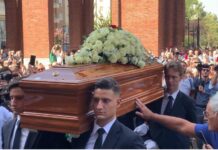 A Milano l’ultimo saluto a Toto Cutugno sulle note de “L’Italiano”