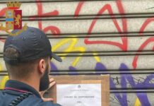 Spari per festeggiare matrimonio, sospesa licenza a un locale a Milano