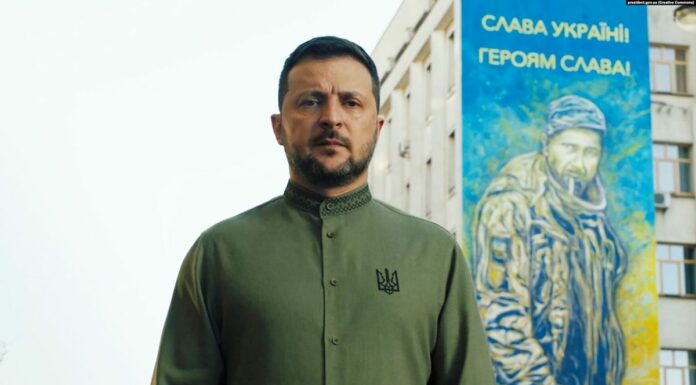 Ucraina, Zelensky “Possibile una soluzione politica sulla Crimea”