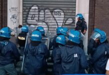 Milano, la Polizia sgombera uno stabile in via Esterle