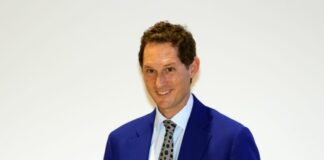 John Elkann lascia la presidenza della Giovanni Agnelli Bv